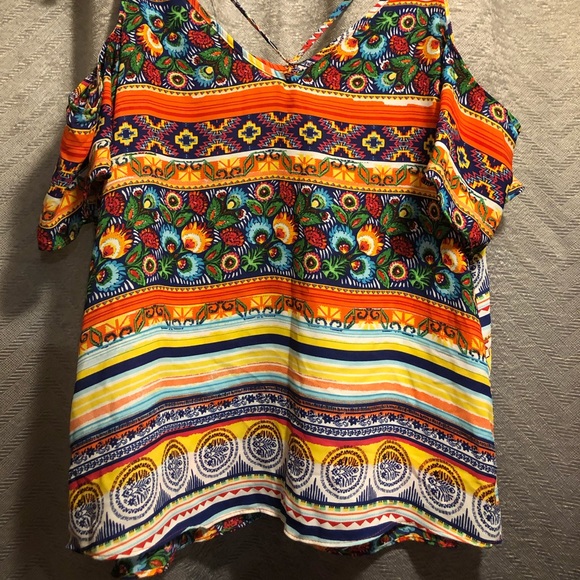 A. Byer Cold Shoulder Aztec Top - Picture 7 of 7
